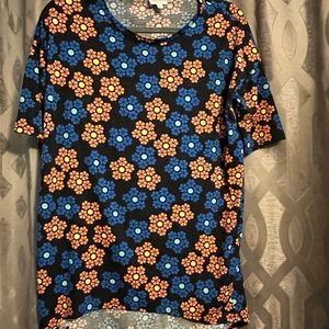 2 lularoe irmas